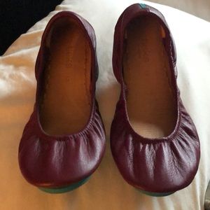 Tieks by Gavrieli.  Burgundy.  Size 10.